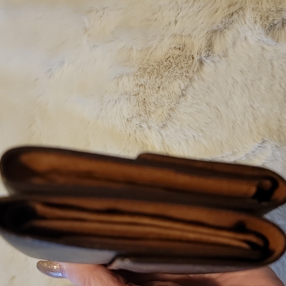Louis Vuitton Brown   Monogram Wallet - Picture 8 of 12